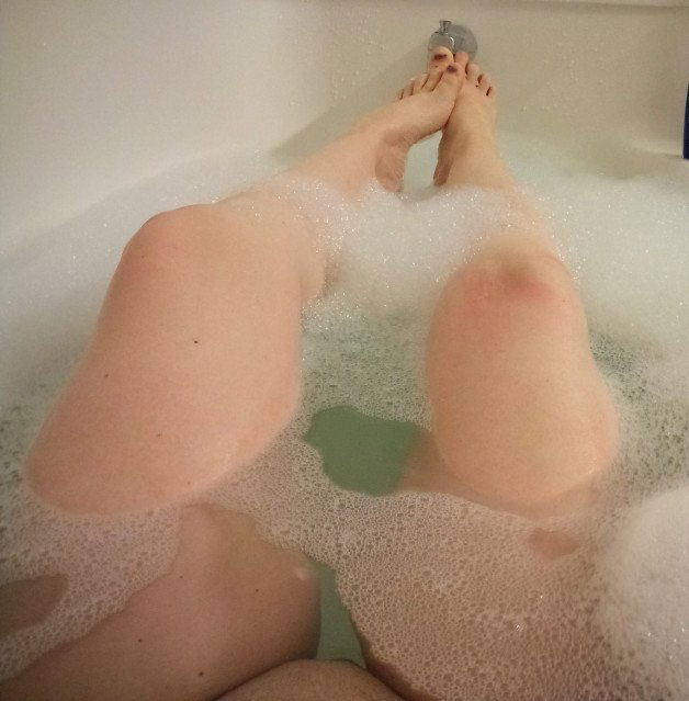 Photo by BuffyStuffy with the username @xbuffystuffyx, who is a star user,  November 13, 2023 at 12:45 AM. The post is about the topic bath and the text says 'favorite way to relax! Bubble bath, red wine,  #you  !♡  

|  #bubblebath #redredwine #420baths #youandI  #romanticbaths #xratedbaths #porn #followtheTopic #StackedPetite #smol #fineandtiny #funsized #cutie #cutiemilf #littlebooty #lilfeet #pretty..'