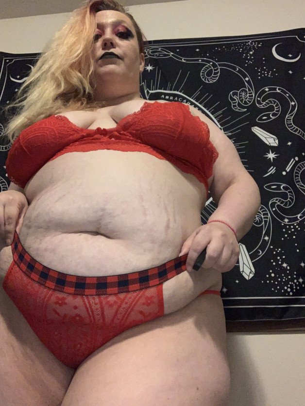 Photo by Versyssa with the username @versyssa, who is a star user,  February 4, 2023 at 7:38 AM. The post is about the topic Sexy BBWs and the text says 'Go to my Fansly or Onlyfans to see this and so much more!

https://fansly.com/thatbratakara
https://onlyfans.com/thatbratakara'