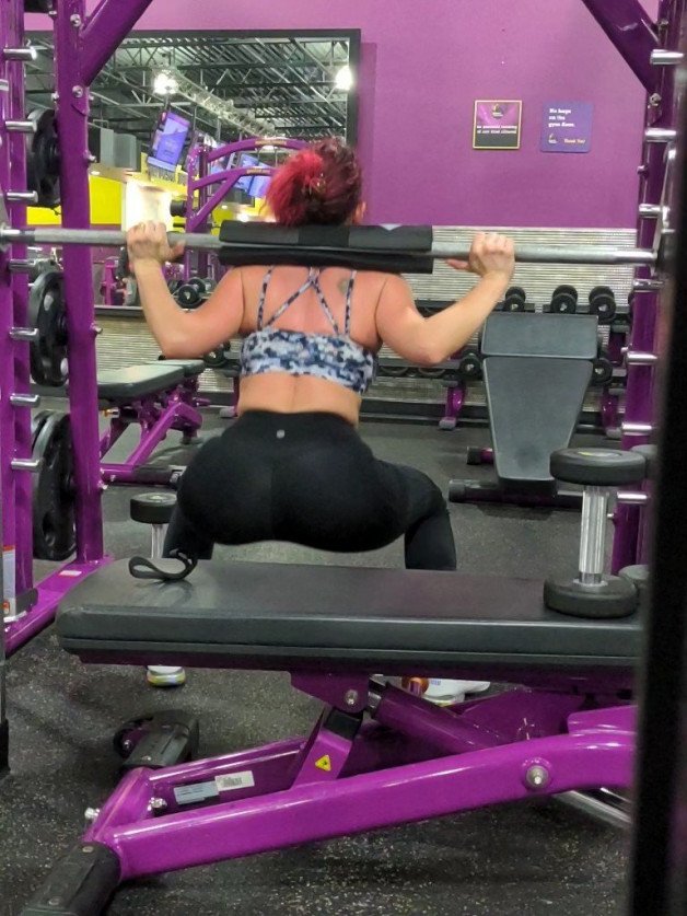 Photo by PreciousGem69 with the username @PreciousGem69, who is a star user,  January 31, 2023 at 11:40 AM and the text says 'Hubby sneaking pics at the gym again 🥰'