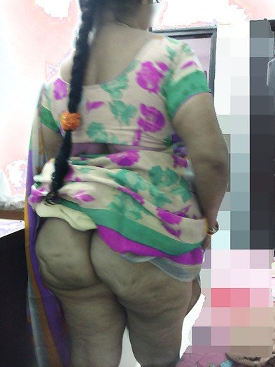 Album by TheHORNYKING with the username @TheHORNYKING, who is a verified user,  May 13, 2023 at 4:58 PM. The post is about the topic Tamil Sex and the text says 'Tamil Aunty Ass 🍑❤️👅'