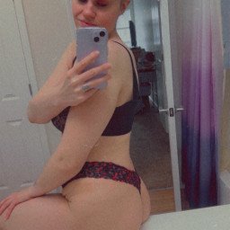 Photo by Cee with the username @502bby, who is a star user,  April 16, 2023 at 4:53 PM. The post is about the topic MILF and the text says 'my onlyfans page is half off! cum play with me!'