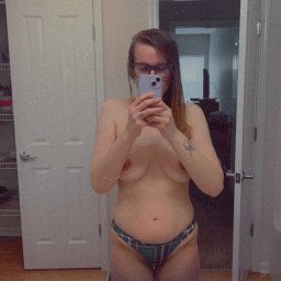 Photo by Cee with the username @502bby, who is a star user,  April 6, 2023 at 12:39 AM. The post is about the topic MILF and the text says 'free trial link to my onlyfans 😉 https://onlyfans.com/action/trial/hg7qhod1oe44bamm0botofp2ca1h7l2d'