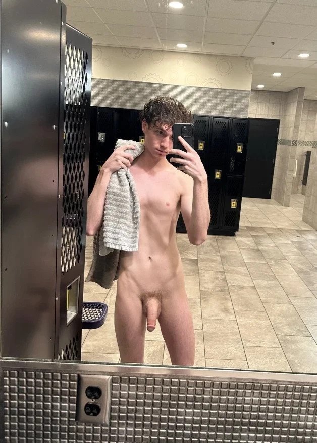 Photo by Bathpoolboy with the username @Bathpoolboy, who is a verified user,  March 14, 2024 at 11:05 AM. The post is about the topic Amateurlads