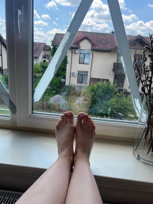 Photo by Meela Love with the username @MeelaLove, who is a star user,  January 21, 2024 at 9:12 PM. The post is about the topic Sexy Feet and the text says 'rate my feet'