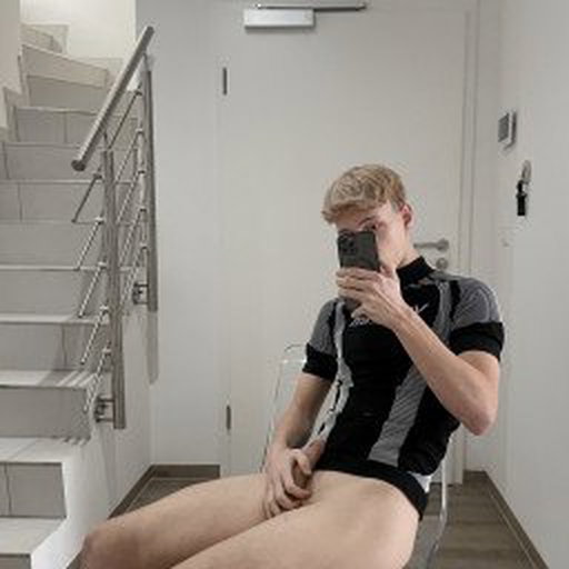 Photo by jaayjakob with the username @jaayjakob, who is a verified user,  February 26, 2024 at 4:36 PM. The post is about the topic Gay and the text says 'like if you suck my cock 🤤'