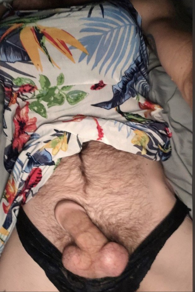 Photo by Str8CD82 with the username @Str8CD82, who is a verified user,  June 10, 2023 at 3:45 AM. The post is about the topic St8CD looking for Sexy Open Minded Ladies and the text says 'Me So Horny'