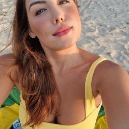 Photo by GiseleKimura with the username @GiseleKimura, who is a star user,  April 22, 2023 at 10:43 PM. The post is about the topic Latinas and the text says 'Born and raised in Brasil'