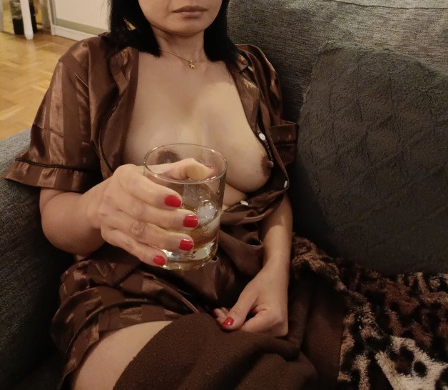 Photo by ThaiMom with the username @ThaiMom, who is a star user,  November 18, 2023 at 7:32 PM. The post is about the topic MILFS and the text says 'It's Saturday Night and time to Relax 🥃😘


FOLLOW FOR FREE! :
https://fans.ly/ThaiMom

#saturday #night #weekend #relax #Thai #bigboobs #tits #bigtits #asian #mommy #stepmom #thailand #drink #bignaturalboobs #bignaturals'