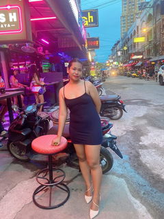 Album by LuzyThai with the username @LuzyThai, who is a star user,  August 10, 2023 at 11:39 AM and the text says '#thai #thailand #asian #asia #thaigirl #thaibabe #onlyfans #Contentcreater #loyalfans #asiandoll #girlnextdoor #nudes #amateur #homemade #closeups #pussy
Join me now! MEGA FREE TRIAL⚡ 3 month..'