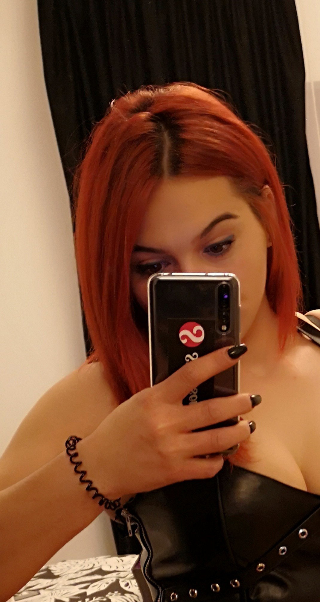 Photo by Gia Chains with the username @GiaChains, who is a star user,  January 7, 2019 at 5:29 PM. The post is about the topic Amateurs and the text says '#sharesome #FlameToken #onlyfans #Xhamster #pornhub #Xvideos #ManyVids #instagram'