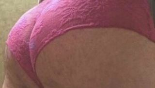 Shared Photo by juicylido with the username @juicylido, who is a verified user,  May 20, 2023 at 10:48 AM and the text says 'big juicy ass in pink panties'