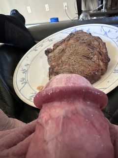 Photo by PatrickStarfish1760 with the username @PatrickStarfish1760, who is a verified user,  November 19, 2024 at 9:24 PM. The post is about the topic Regular Guys and the text says 'meat lovers lunch'