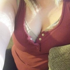 Visit Kitty23's profile on Sharesome.com!