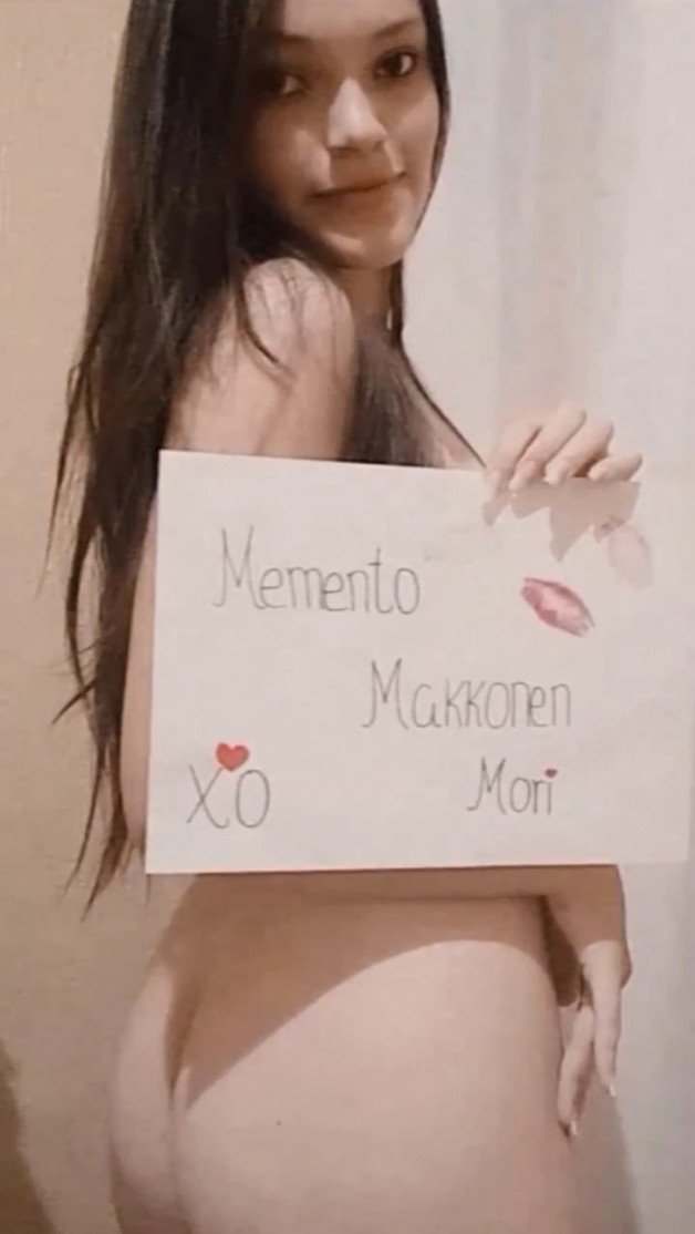 Photo by UnTouchaBallzX0 with the username @UnTouchaBallzX0, who is a verified user,  October 1, 2023 at 9:49 PM. The post is about the topic My Beautiful Fans! X❤️O and the text says '- One of my beautiful fans showing me some love. X❤️O #MyFans #Fansigns #MementoMakkonenMori'