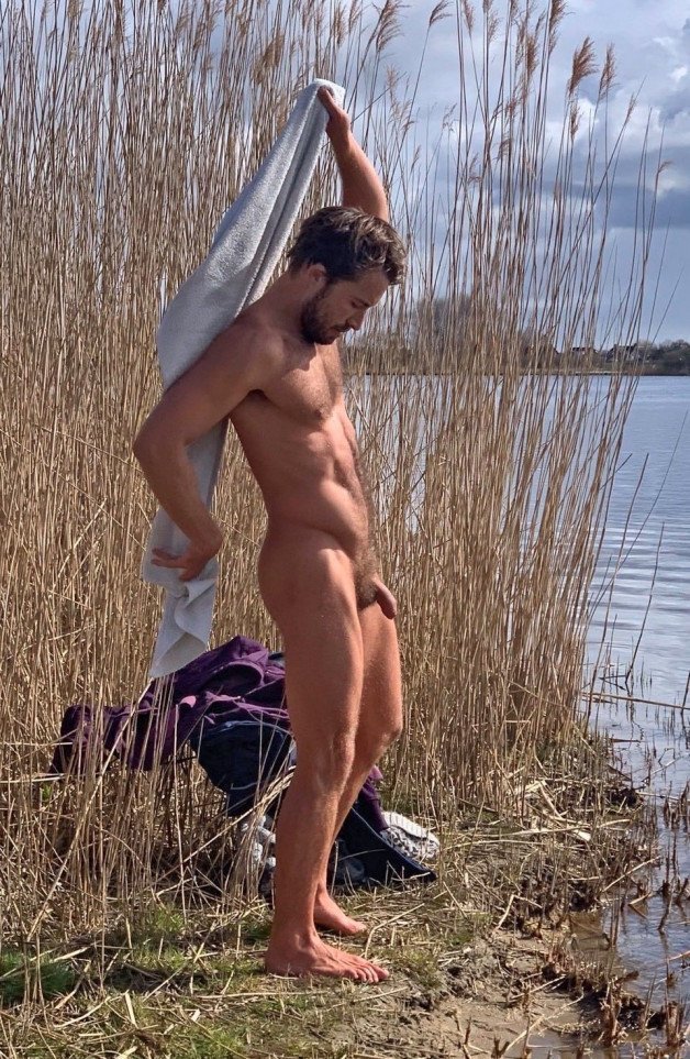 Photo by mike50667 with the username @mike50667, who is a verified user,  January 31, 2024 at 1:33 PM. The post is about the topic GoOutdoors and the text says '#goOutdoors, #sea, #lake, #bank, #naked, #outdoors, #gay, #dick, #cock, #ass, #butt, #towel'