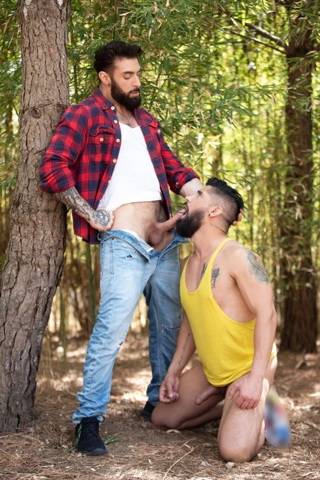 Photo by mike50667 with the username @mike50667, who is a verified user,  April 14, 2024 at 11:09 AM. The post is about the topic Gay Outdoors