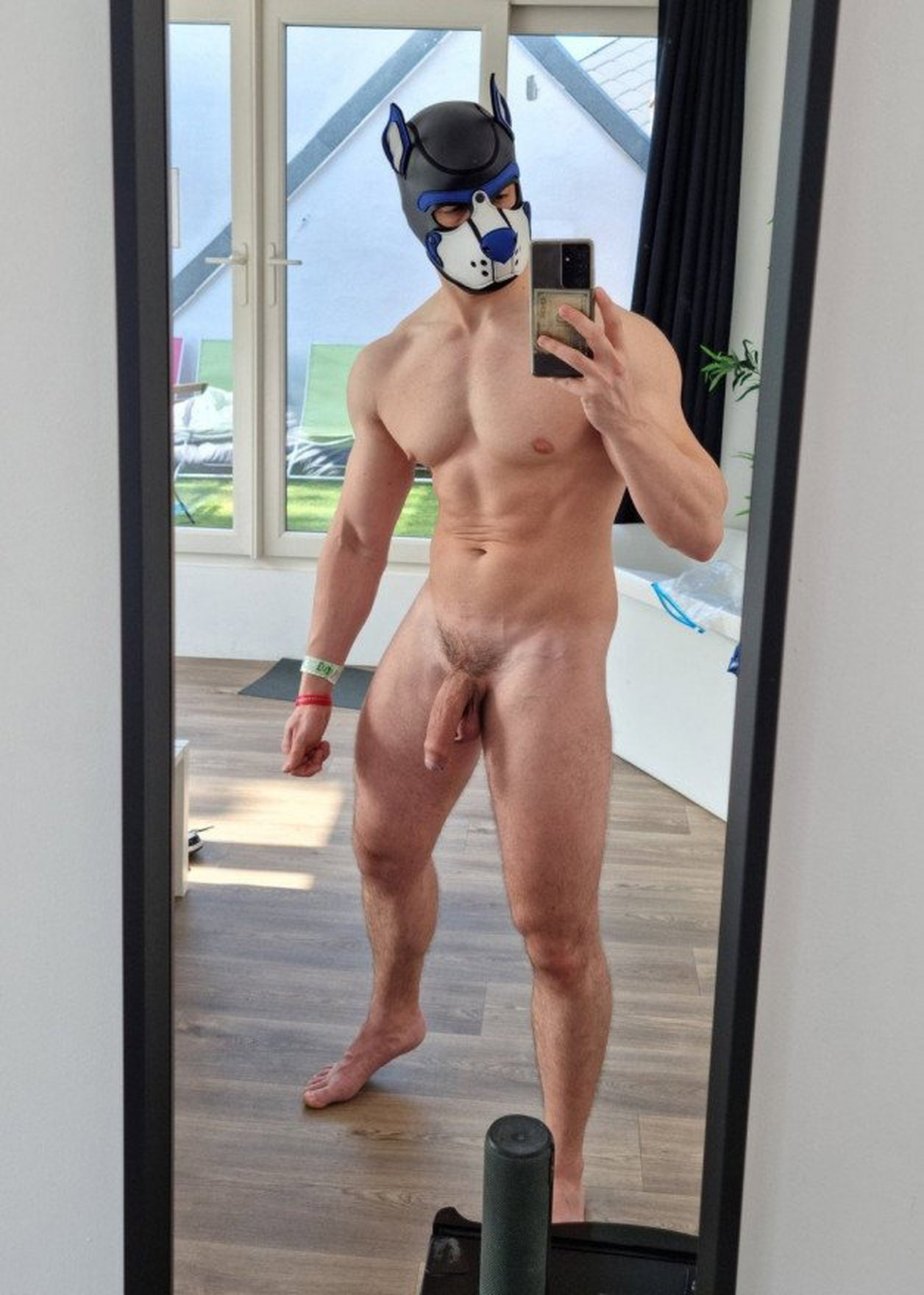 Photo by mike50667 with the username @mike50667, who is a verified user,  April 29, 2024 at 1:50 PM. The post is about the topic Gay Selfie