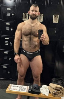 Shared Photo by dademurphy4865 with the username @dademurphy4865, who is a verified user,  June 20, 2024 at 10:22 AM. The post is about the topic MUSCLE SLUTS