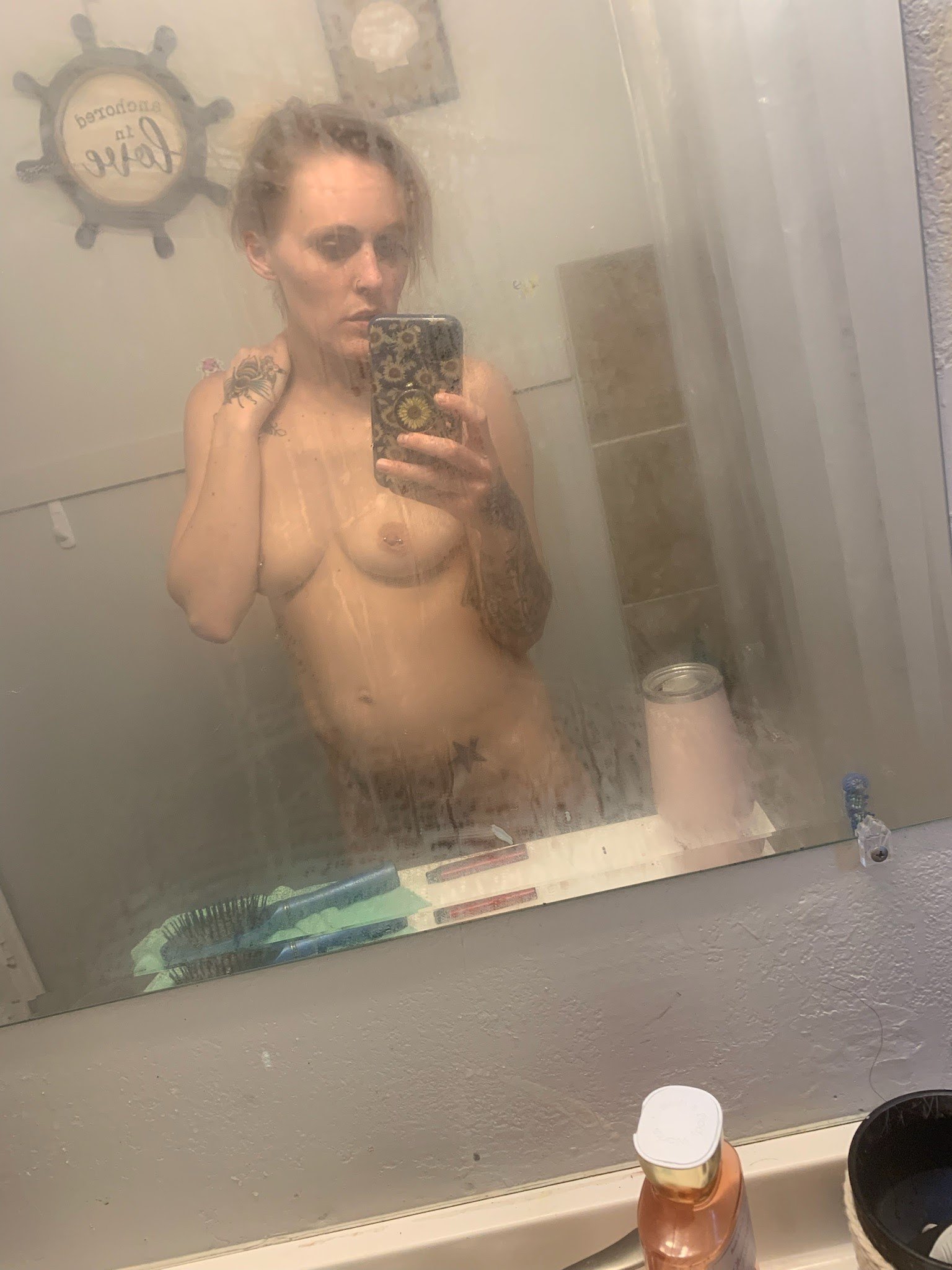 Album by DeliriousED with the username @DeliriousED, who is a verified user,  September 20, 2023 at 2:32 AM. The post is about the topic Hot Amateur wives and girlfriends and the text says 'Another Occean Spread. Literally!'