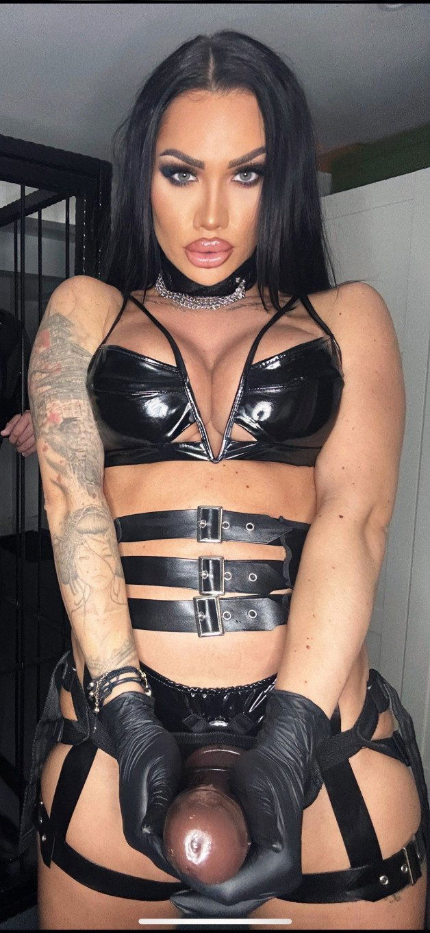 Photo by NattashaBlack with the username @NattashaBlack, who is a star user,  August 26, 2023 at 4:39 PM. The post is about the topic Female Superiority and the text says 'DM for new content 🔞💦
https://onlyfans.com/nattashablack

#dominatrix #prodomme #femdom #bondage #bdsm #peg #ass #bottom #breathplay #consent #aftercare #drop #dungeon #edgeplay #fetish #fetish #genderplay #hardlimits #impactplay #kink #master #munch..'