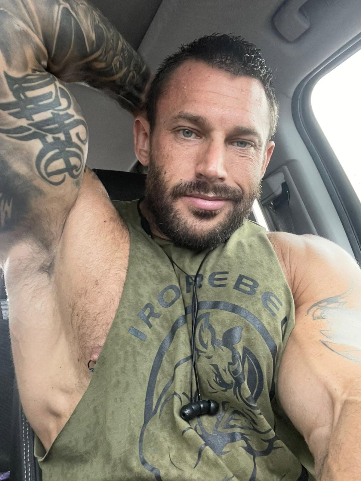 Watch the Photo by MauiThor with the username @MauiThor, who is a verified user, posted on March 7, 2024 and the text says '33 - Dom, bi, muscle daddy'
