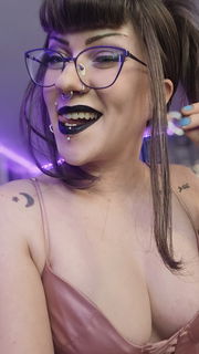 Album by fonda ⛧ feral slut with the username @fondaisferal, who is a star user,  November 10, 2024 at 5:01 AM. The post is about the topic XXX Webcam Shows and the text says 'Drop those pants and grab your dicks, I&#039;m online! 

[ http://fondadix.cam ]'