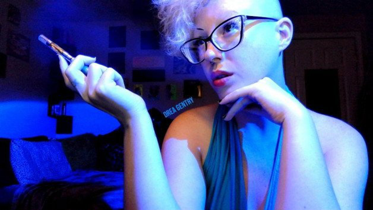 Photo by CHAOS REIGNS with the username @dreagentry, who is a star user,  December 4, 2023 at 7:33 AM and the text says 'breathe in, breathe out - doesn't that feel better?

#sensual #onlinenow #bodyworship #findom #subtraining'