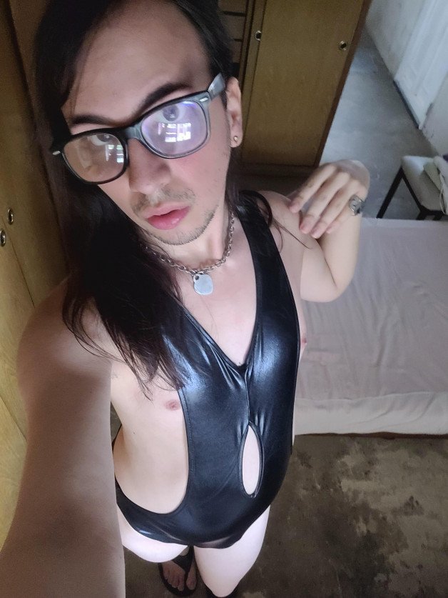 Photo by myeroticside with the username @myeroticside, who is a star user,  October 7, 2023 at 12:55 AM and the text says 'I love my #jumpsuit Me encanta mi #enterizo 😍💋 #latin #latino #bisexual #gay #straight #queer #femboy #trap #trapo #androgynous #androgino #bulge #bulto #trans #transgender #transgenero #engomado #gummed #lenceria #lingerie #lewd #nsfw #lascivo #cock..'
