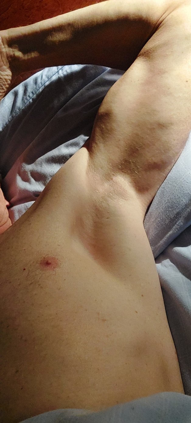 Photo by Pissingmale with the username @Pissingmale, who is a verified user,  September 18, 2023 at 3:05 AM. The post is about the topic Male Armpits and the text says 'pissingmale smooth armpit #pissingmale'
