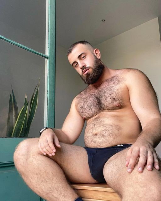 Photo by jamesmaxxwell with the username @jamesmaxxwell, who is a verified user,  July 30, 2023 at 9:33 AM. The post is about the topic Male Buddha Bellies (BIG & Small) and the text says 'I'd make a home right underneath that sexy belly 🏠🤗'