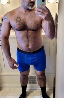 Photo by SeaBrettBurn with the username @SeaBrettBurn, who is a verified user,  June 11, 2024 at 2:09 AM. The post is about the topic Gay Hairy Men