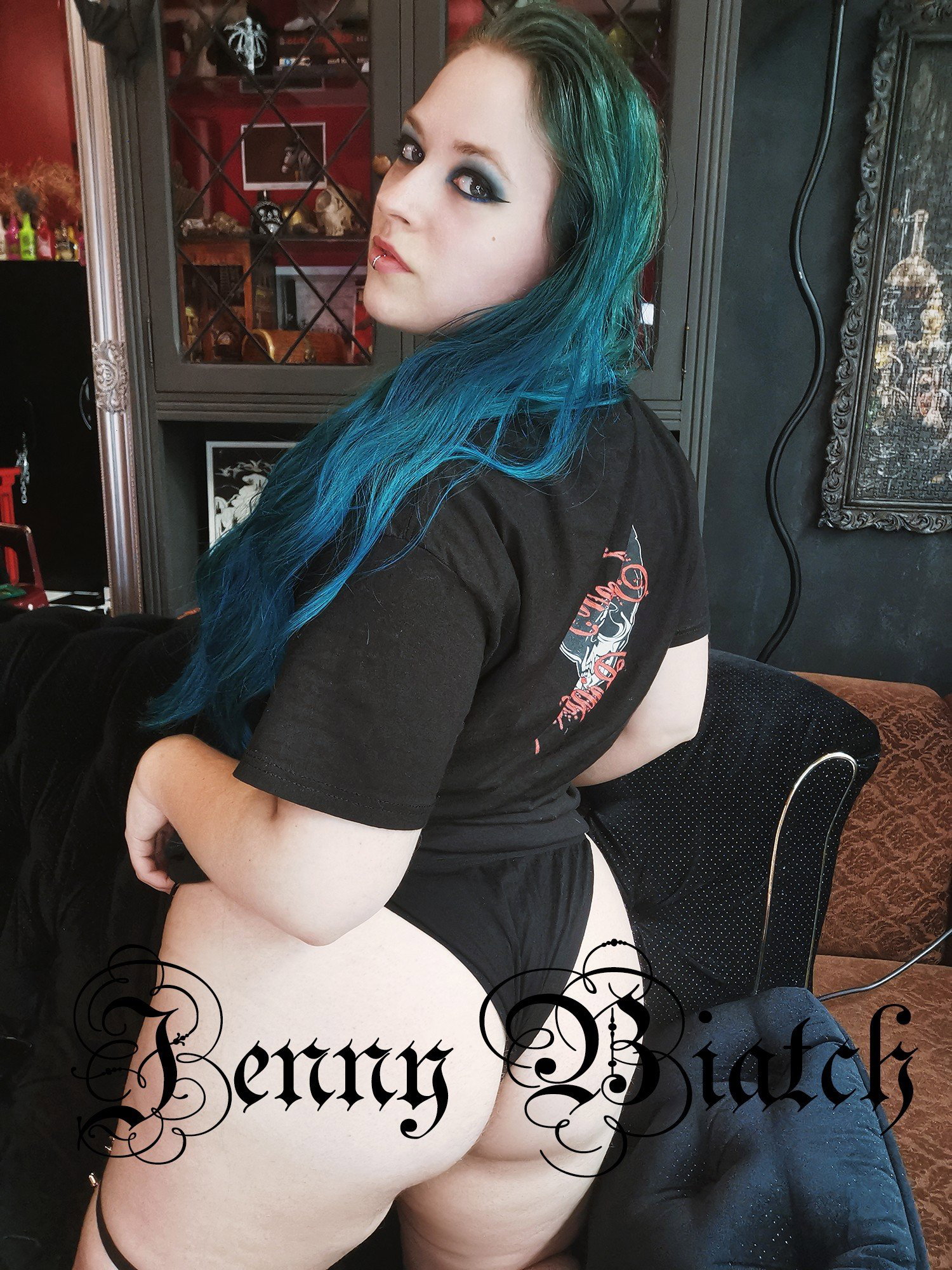 Photo by JennyBiatch with the username @thejennybiatch, who is a verified user,  January 23, 2024 at 10:07 AM and the text says 'Jenny Biatch Nude Leaks, BIG TIDDY GOTH GF - #onlyfans #jennybiatchnude #thejennybiatch #naked #porn #leak (IGNORE this title, I'm fighting with a rat who leaked my pics)'