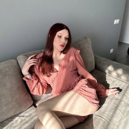 Photo by Milana.ts with the username @Milana11, who is a star user,  April 19, 2024 at 1:42 PM. The post is about the topic LGBTI+PARAGUAY and the text says 'There is still plenty of room on the bed)'