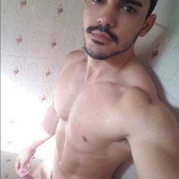 Shared Photo by Confiado56 with the username @Confiado56, who is a verified user,  May 2, 2024 at 10:11 AM. The post is about the topic Scruff