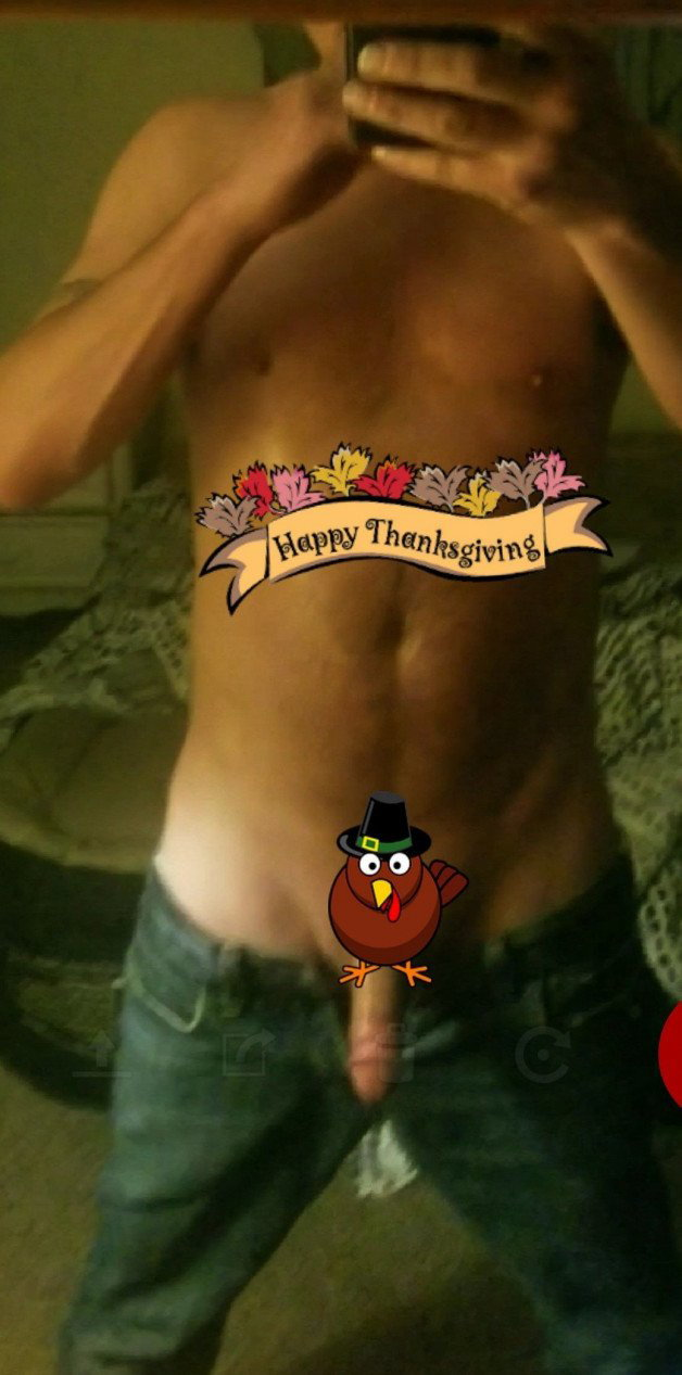 Photo by Dezzerman with the username @Dezzerman, who is a verified user,  November 24, 2023 at 2:08 AM and the text says 'Happy Thanksgiving'