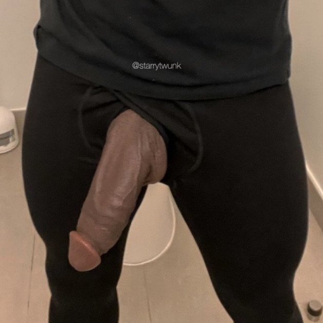 Photo by Gay4Love with the username @Gay4Love, who is a verified user,  November 19, 2023 at 9:03 AM. The post is about the topic Big Cock Lovers and the text says 'yes please!'