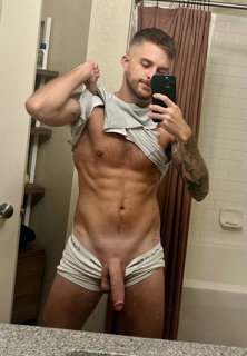 Shared Photo by Guytime331 with the username @Guytime331, who is a verified user,  May 30, 2024 at 2:51 PM and the text says 'Just shaved. What you think?'