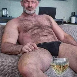 Shared Photo by Guytime331 with the username @Guytime331, who is a verified user,  April 21, 2024 at 11:58 PM and the text says 'Hot man'
