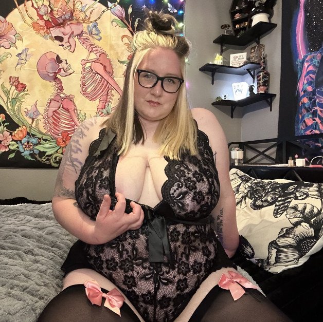 Photo by MissKorina with the username @showmemorekor, who is a verified user,  July 2, 2024 at 1:38 AM. The post is about the topic Bbw and huge tits and the text says 'Just the smallest of peeks 😏'