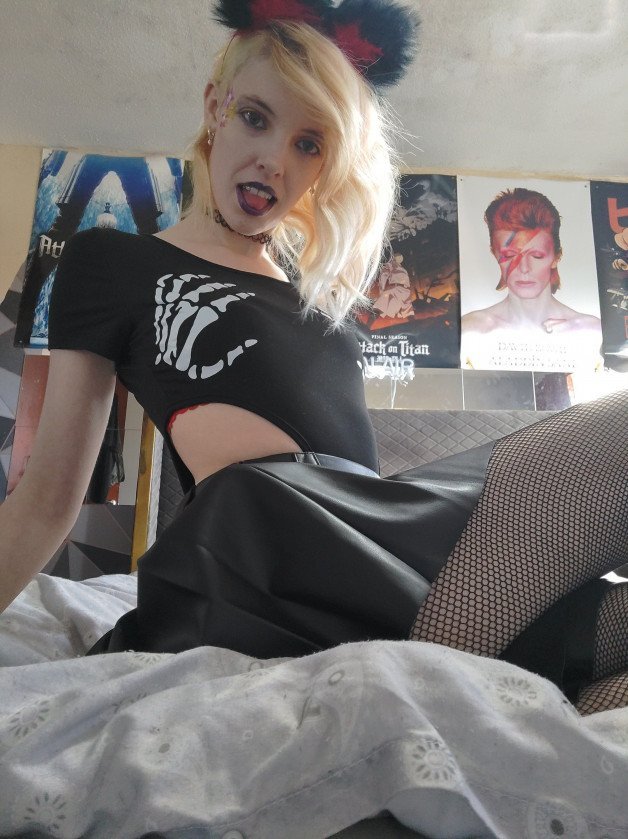 Photo by Cooki3 with the username @Cooki3, who is a star user,  February 26, 2024 at 9:12 AM. The post is about the topic OnlyFansGirls and the text says 'im ready and waiting for you only £3.24
https://onlyfans.com/cookiemunch'