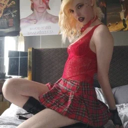 Photo by Cooki3 with the username @Cooki3, who is a star user,  April 2, 2024 at 2:53 PM. The post is about the topic OnlyFansGirls and the text says 'hey i love to chat ❤️
message here or onlyfans
https://onlyfans.com/cookiemunch
£3.24'