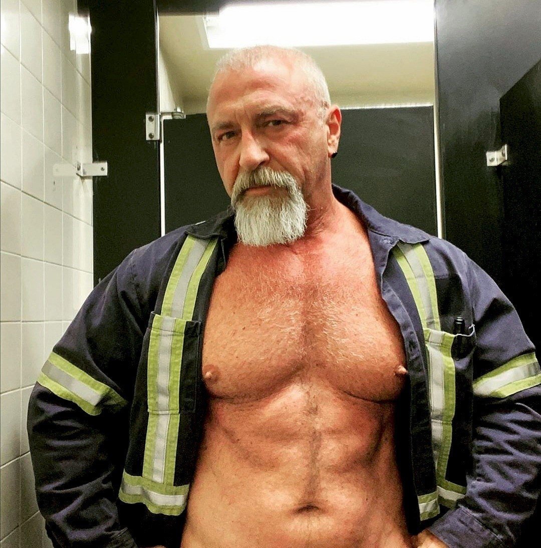 Photo by DirtyDaddyFunStuff with the username @DirtyDaddyPorn, who is a verified user,  April 29, 2024 at 12:26 AM and the text says 'Stud 9 #butch #hairy #manly #muscles #funnies #sports'