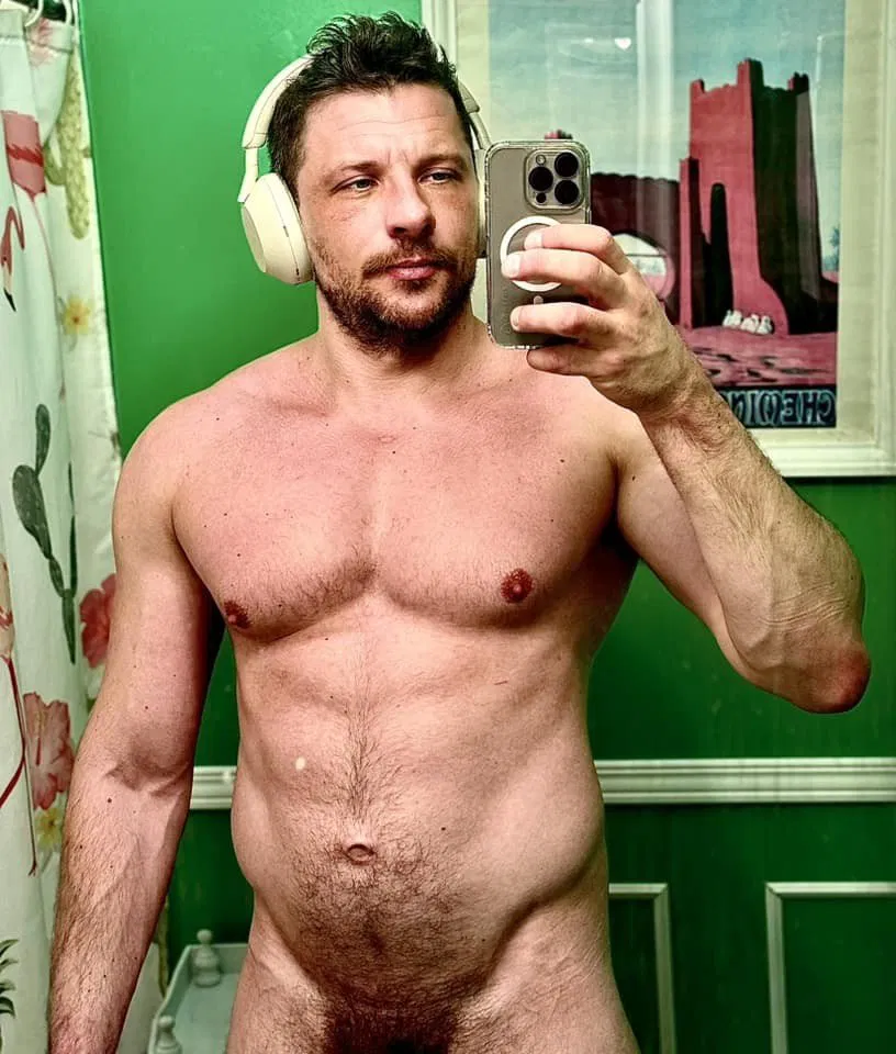 Photo by DirtyDaddyFunStuff with the username @DirtyDaddyPorn, who is a verified user,  April 4, 2024 at 10:47 PM and the text says 'Hot Variey 10  #manly #daddies #hairy #muscles #armpits #beards'