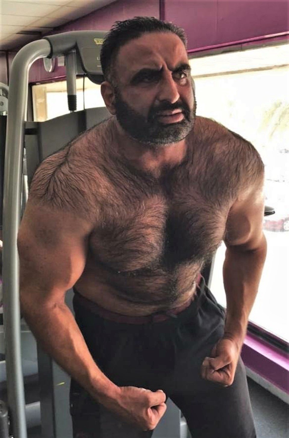 Photo by DirtyDaddyFunStuff with the username @DirtyDaddyPorn, who is a verified user,  January 19, 2024 at 12:58 AM and the text says '#hairy #furry #muscles #buff #hairyshoulders #hairybacks #stubble'