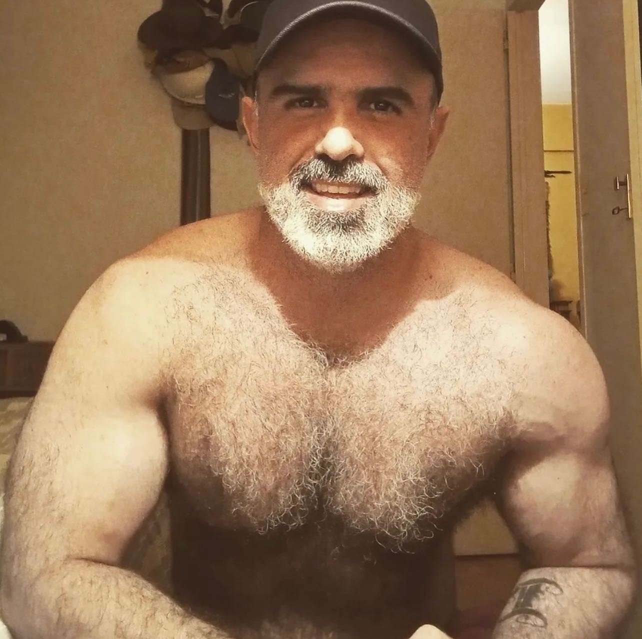 Photo by DirtyDaddyFunStuff with the username @DirtyDaddyPorn, who is a verified user,  April 29, 2024 at 12:22 AM and the text says 'Stud 5 #hairy #daddies #armpits #muscles #funnies'