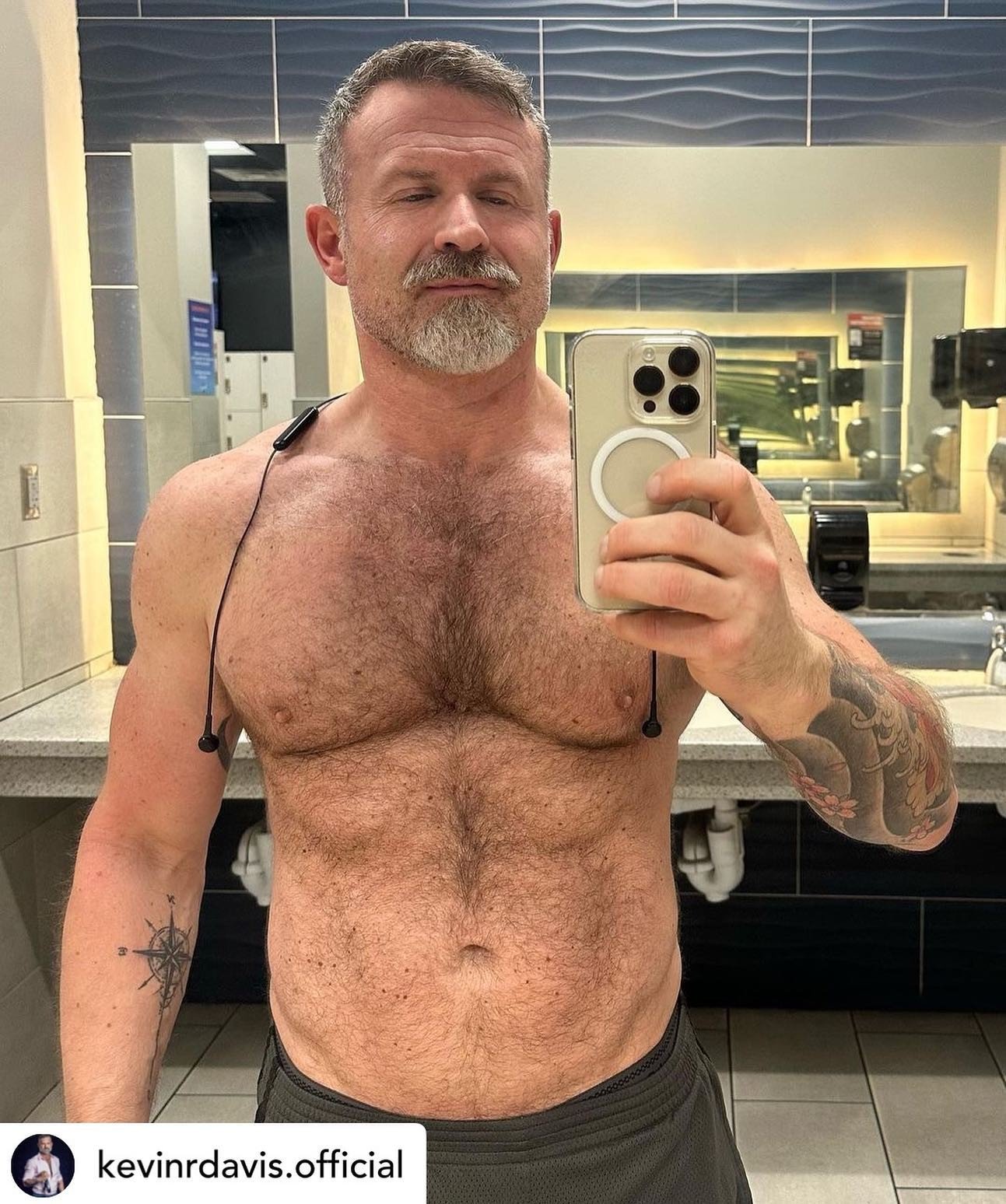 Photo by DirtyDaddyFunStuff with the username @DirtyDaddyPorn, who is a verified user,  April 28, 2024 at 11:16 PM and the text says '#hairy #daddies'