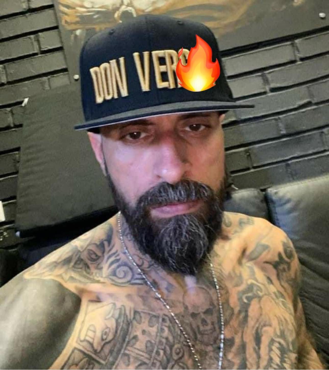 Photo by DirtyDaddyFunStuff with the username @DirtyDaddyPorn, who is a verified user,  April 28, 2024 at 9:28 PM and the text says 'Hot 10 #muscles #beards #stubble #tats'