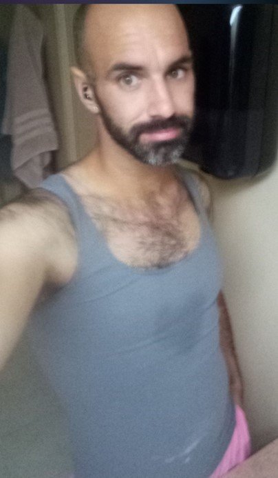 Photo by DirtyDaddyFunStuff with the username @DirtyDaddyPorn, who is a verified user,  April 29, 2024 at 1:10 AM and the text says 'Stud 8 #bears and #otters and #hairy and #funny'