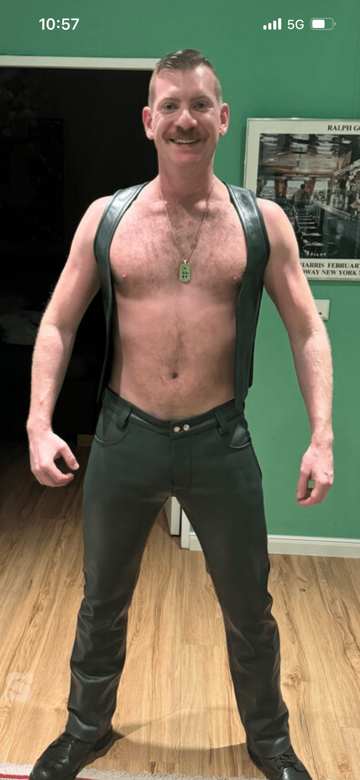 Photo by DirtyDaddyFunStuff with the username @DirtyDaddyPorn, who is a verified user,  April 28, 2024 at 12:59 AM and the text says 'Pizza and Anal #ginger #muscles #leather'