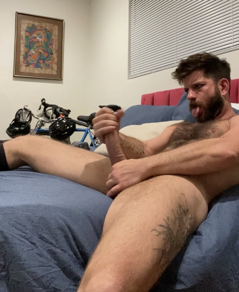 Photo by DirtyDaddyFunStuff with the username @DirtyDaddyPorn, who is a verified user,  December 11, 2023 at 6:06 PM and the text says 'Oh, #daddy #ginger #hairy'